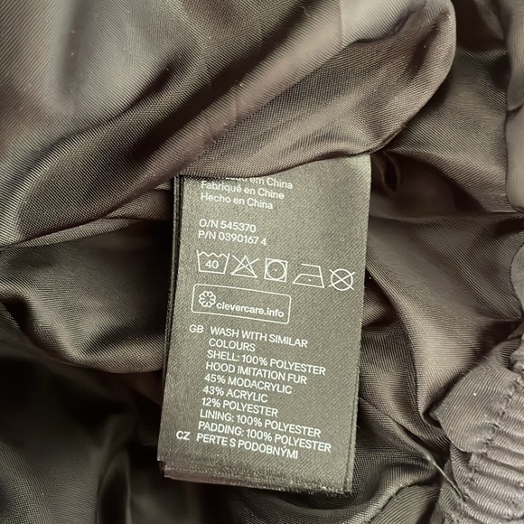 H&M BLACK JACKET FAUX FUR HOOD - Picture 9 of 9